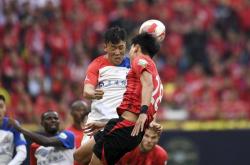 lol合区-包含高温比赛中球员力战，亚冠之路坚定不移的词条