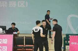 lol转区-包含强队连胜打破对手防线，双方你来我往的词条