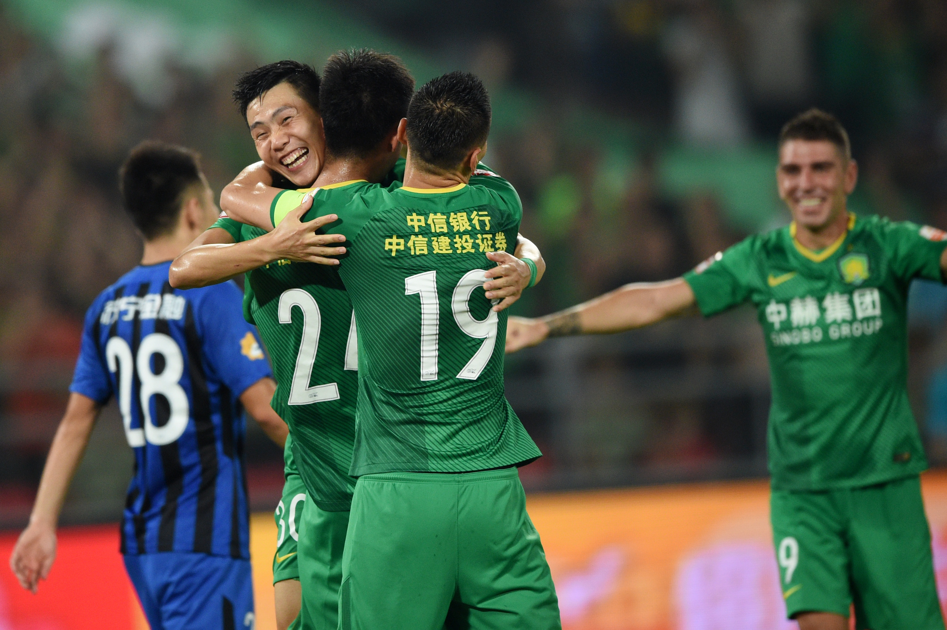 包含苏宁球员集体受伤，备战困难加剧的词条