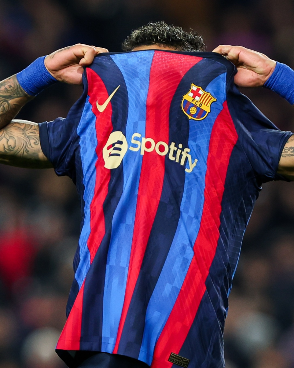 巴萨主场告负，客场战绩成为软肋