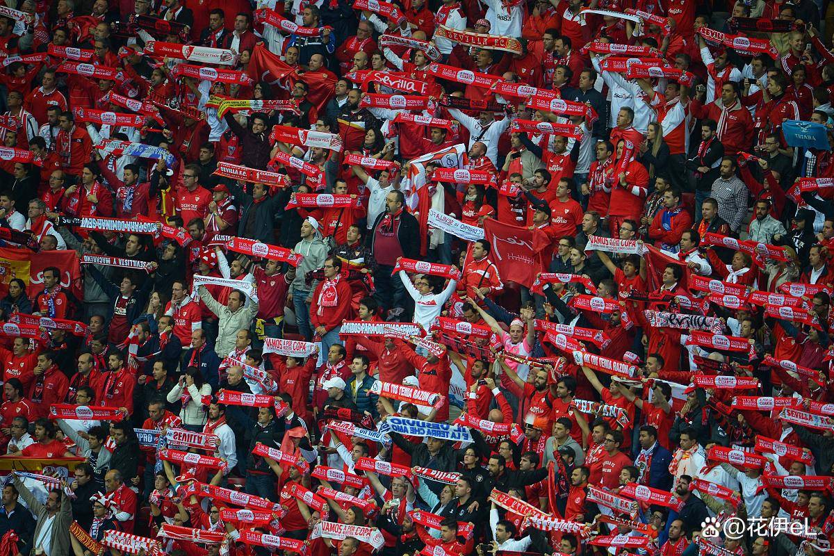 阿贾克斯签下哥伦比亚锋线猛将，增强攻击力的简单介绍