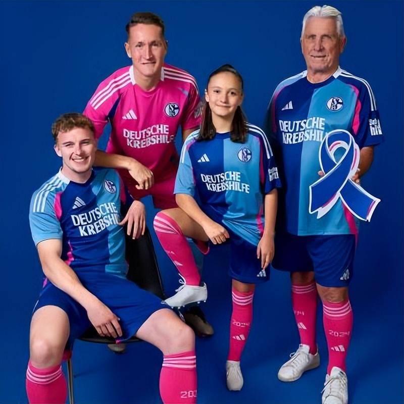 沙尔克04客场逆转，实现重返胜利