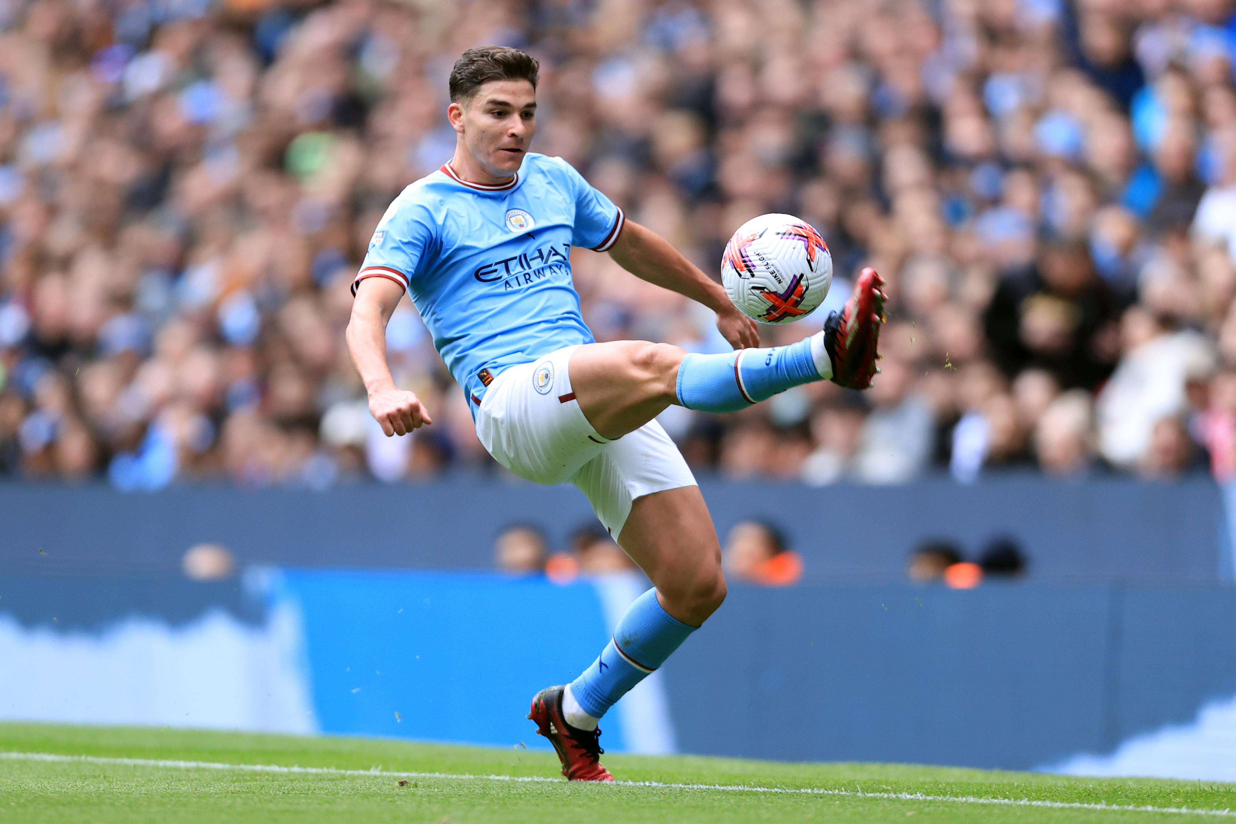 瓦伦西亚横扫波兰，阿尔瓦雷斯送出助攻的简单介绍